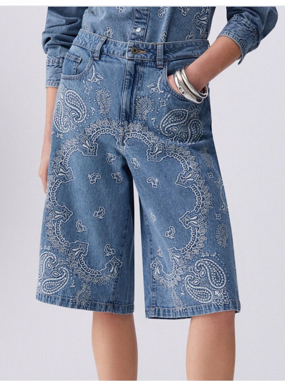 Nina Rossi Sparkle Rhinestone Bermuda Jean  Shorts